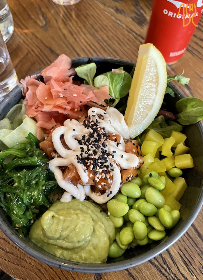 Poke Burger Norrtälje Mat