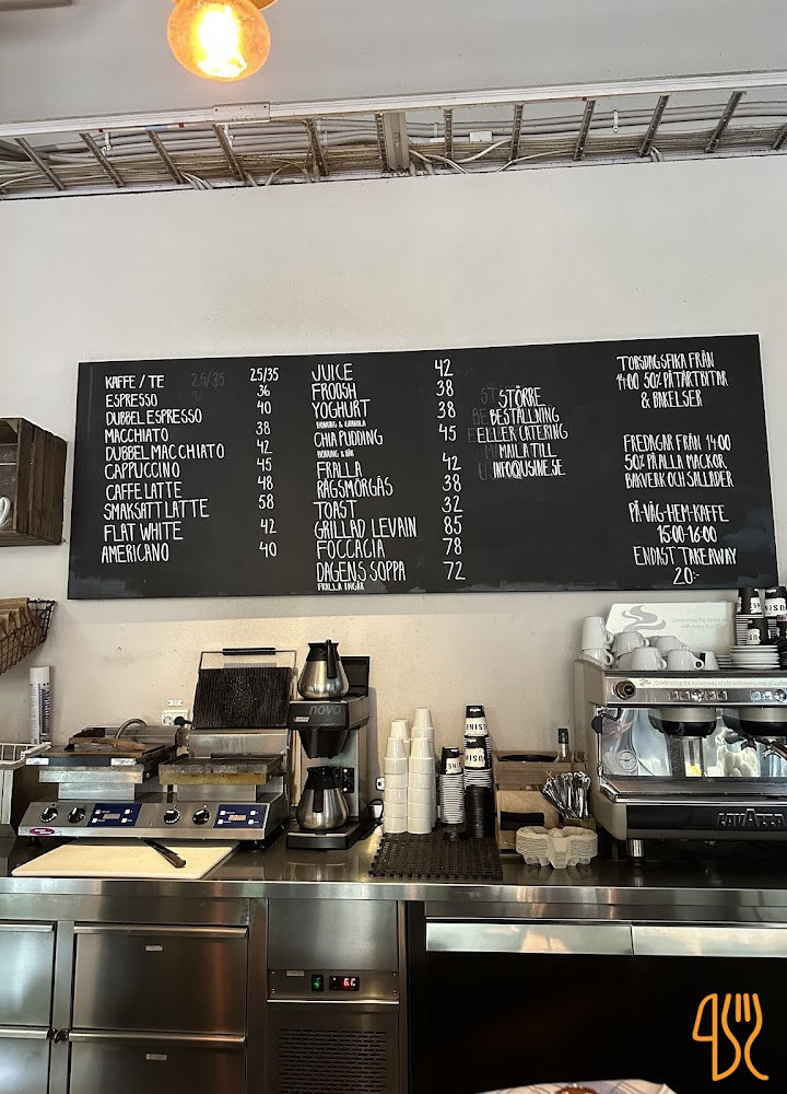Usine Bistro 38, Restaurang Meny