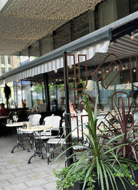 Usine Bistro 38, Restaurang Utomhus