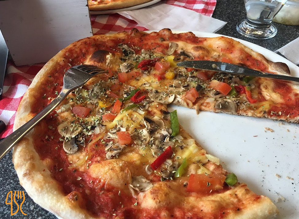 Pizzabagarn Mat