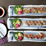 Lokal Izakaya Meny