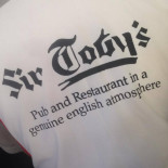 Sir Toby's Pub Restaurang Dryck