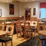 Thap Thim Thai Isaan Restaurang Ab Inomhus