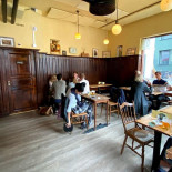 Pivo Inomhus