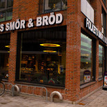 Folkets Smör Bröd Utomhus