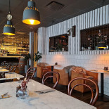 Restaurang Tybble Pizzeria Och Kvarterskrog Inomhus