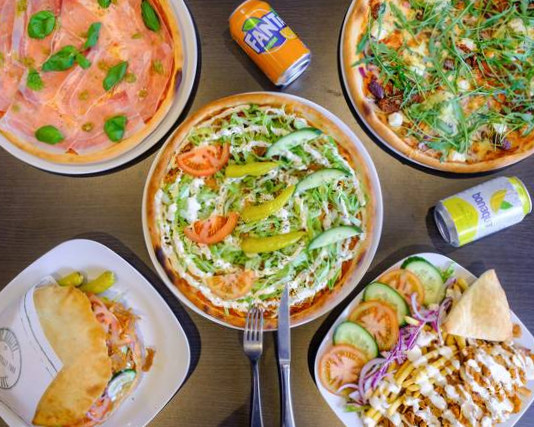 Sannegårdens Pizzeria Skanstorget Sannegårdens Pizzeria Skanstorget Inomhus