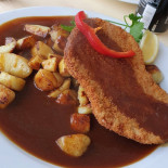 Huses Restaurang Pizzeria Hb Mat