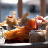 Eldfoedd Restaurang I Karlskron Inomhus