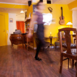 Hedbergs Bok Musikkafe Mat