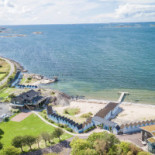 Hovaas Kallbadhus Restaurang Ab Utomhus