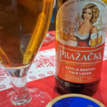 Medelhavet Kolgrill Vedugnspizza Mat