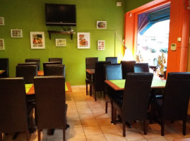 Järnvägsgatans Thai Take Away Inomhus