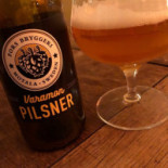 Månkarbogrillen Mat