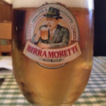 Pizzeria Bella Capri Inomhus