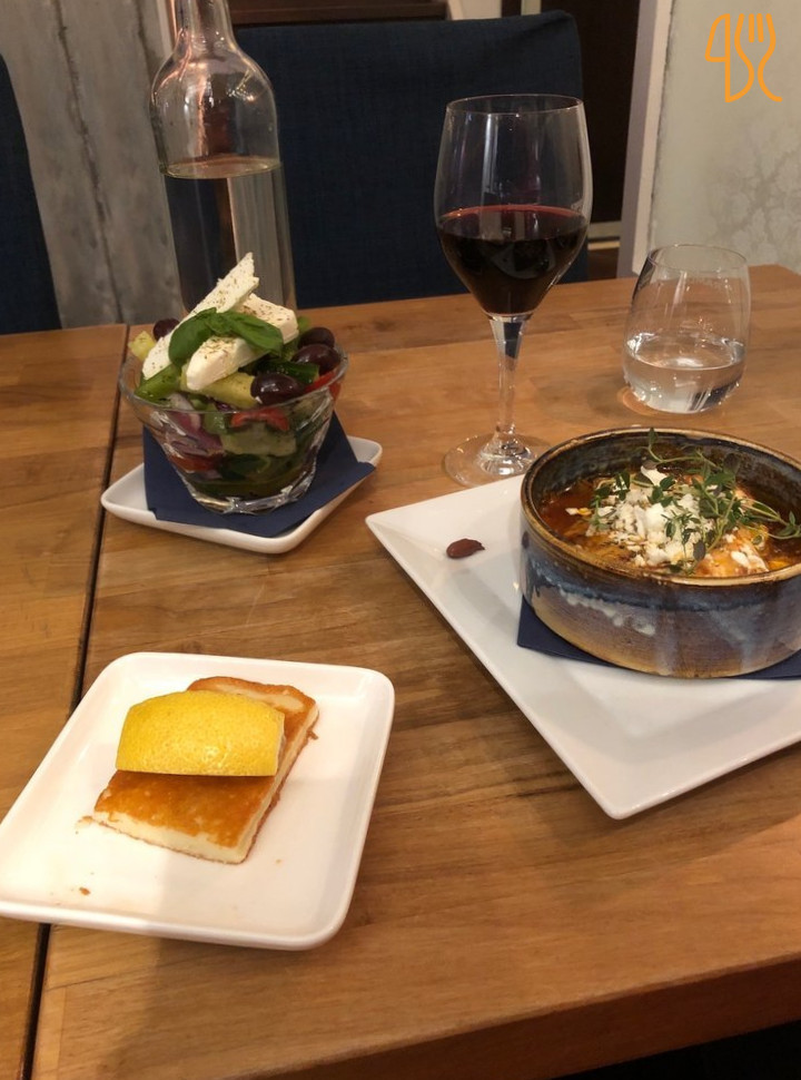 Stavros Taverna Inomhus