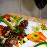 Yalla Yalla Meze Kök Mat