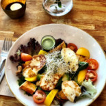 Deli Essence Café Ab Mat