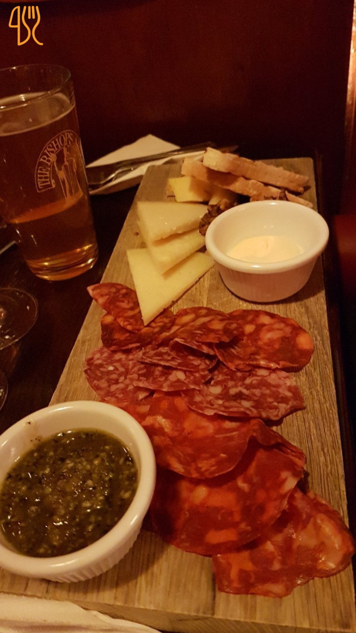 The Bishops Arms Utomhus