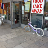 Umami Sushi Wok Utomhus