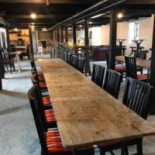 Hop Shed Brewpub Inomhus
