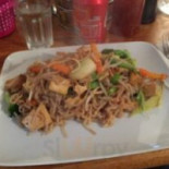 Niyoms Kök Thaimat För Avhämtning Inomhus