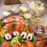 Dymöllans ålrökeri Mat