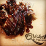 Brisket Friends Inomhus