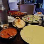 Agra Indisk Restaurang Mat