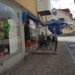 Pizzeria 12an Utomhus