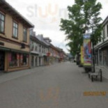 Prima Restaurang Och Pizzeria Utomhus