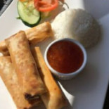 Nudaengs Thai Food Take Away öppnar I September Månad. Mat