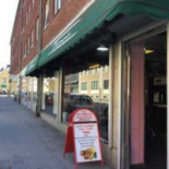 Nyköpings Pizza Center-pizza, Grill, Pasta, Hamburgare Och Sallad Utomhus