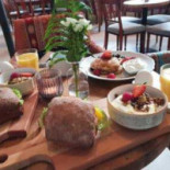 Enkegården Café O Lodge Ab Mat