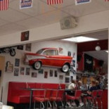 Lucy's Diner Utomhus