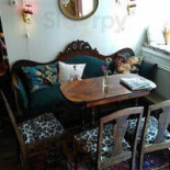 Hedbergs Bok Musikkafe Mat