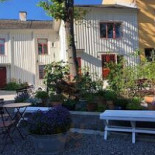 Elins Bakgård Inomhus