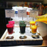 Wellme.healthy Food Lifestyle. Mat