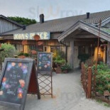 John's Place Utomhus