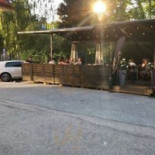 William's Pub Utomhus