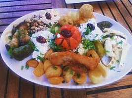 Akropolis food