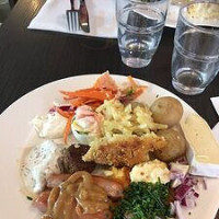 Ester Kök food