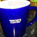 Wayne's Coffee Utomhus