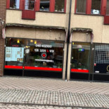 Yuri Sushi Wok Utomhus