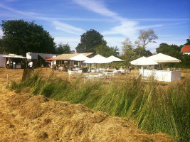 Restaurang Sjoegatan Paa Fyrvaegen I Falsterbo outside