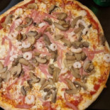 Sallams Faernabos Pizzeria Mat