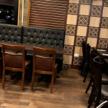 Ada's Charcoal Grill Inomhus