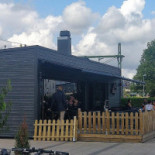 Ada's Charcoal Grill Utomhus