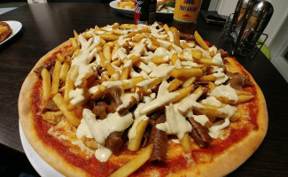 Torino Pizzeria food