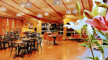 Curry King inside